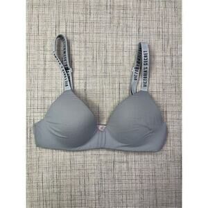 Victoria’s Secret Women's Gray‎ Adjustable Strap Seamless Bra Size 32B